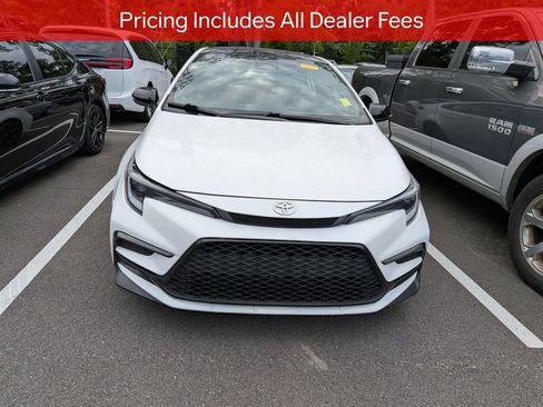 Used 2025 Toyota Corolla FX w/ Convenience Package FWD image 2