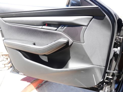 Certified 2025 MAZDA MAZDA3 s image 22