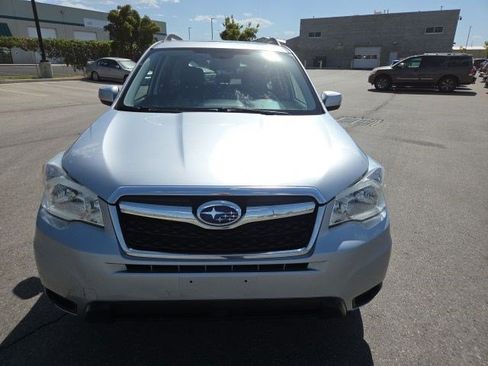 Used 2016 Subaru Forester 2.5i Touring w/ Eyesight & Navigation System AWD/4WD image 9