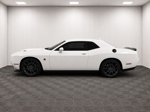 Used 2021 Dodge Challenger R/T Scat Pack RWD image 6