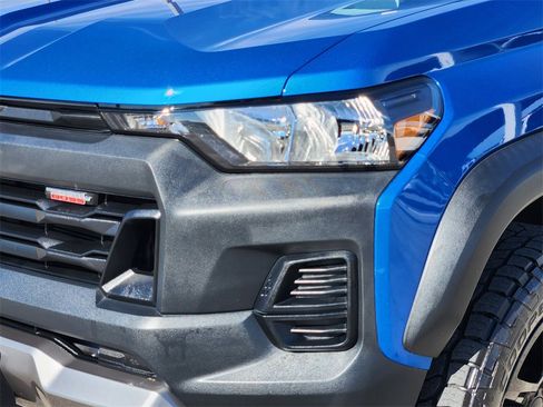 Used 2023 Chevrolet Colorado Trail Boss w/ Advanced Trailering Package image 9