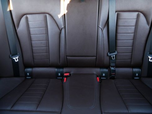 Used 2023 BMW 330i xDrive Sedan w/ Premium Package image 13