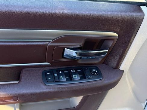 Used 2018 RAM 1500 SLT image 15