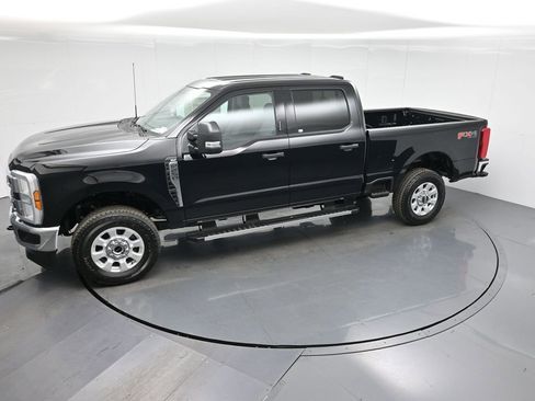 Certified 2024 Ford F250 XLT w/ FX4 Off-Road Package image 46