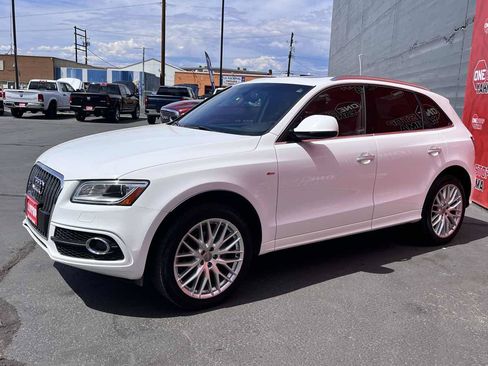 Used 2017 Audi Q5 2.0T Premium Plus w/ Technology Package AWD/4WD image 4