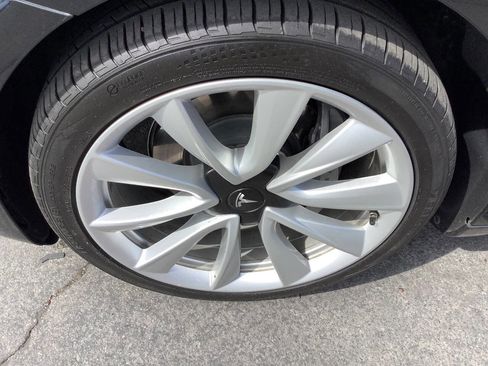 Used 2019 Tesla Model 3 Standard Range Plus RWD image 22