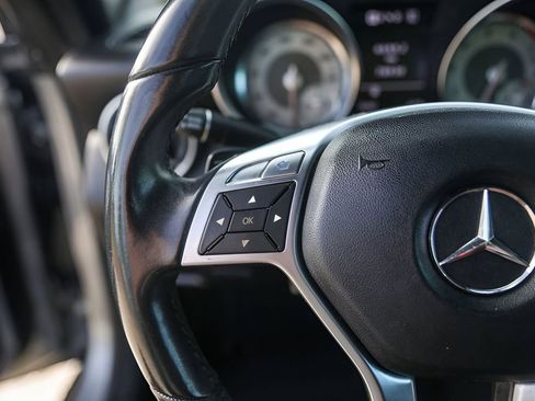 Used 2012 Mercedes-Benz SLK 350 image 13