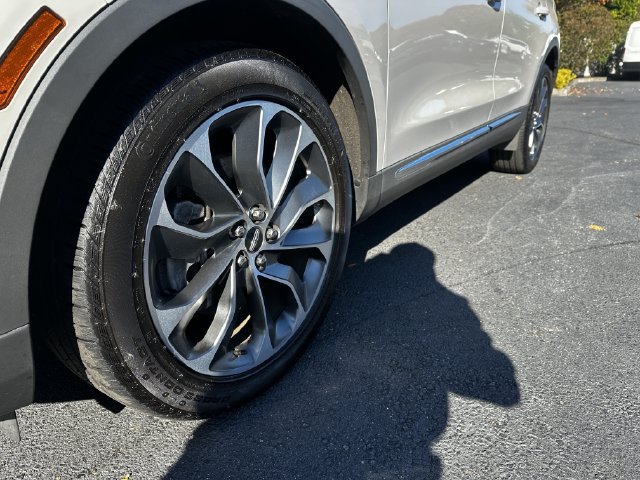Certified 2023 Lincoln Nautilus Reserve w/ Equipment Group 201A AWD/4WD image 12