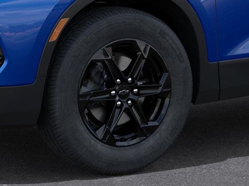 New 2026 Chevrolet Blazer LT w/ Convenience Package FWD image 9