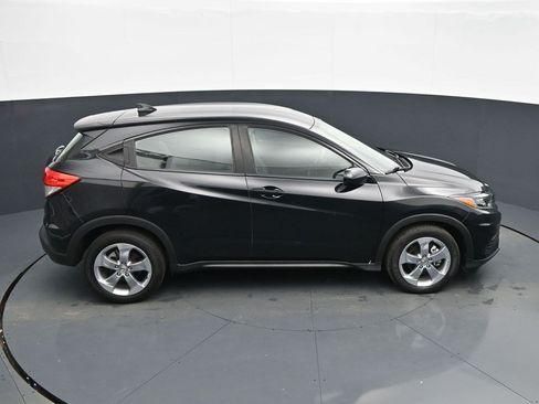 Used 2021 Honda HR-V LX image 17