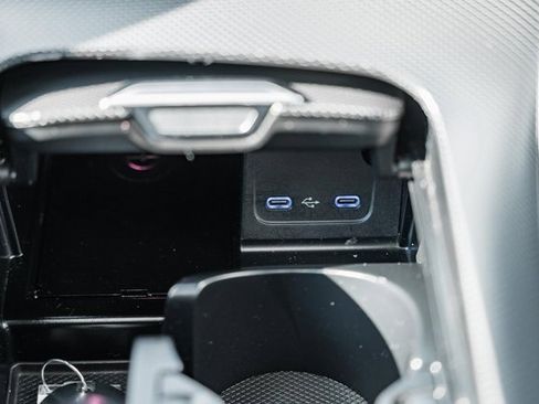 Certified 2024 Mercedes-Benz C 300 4MATIC Sedan image 24