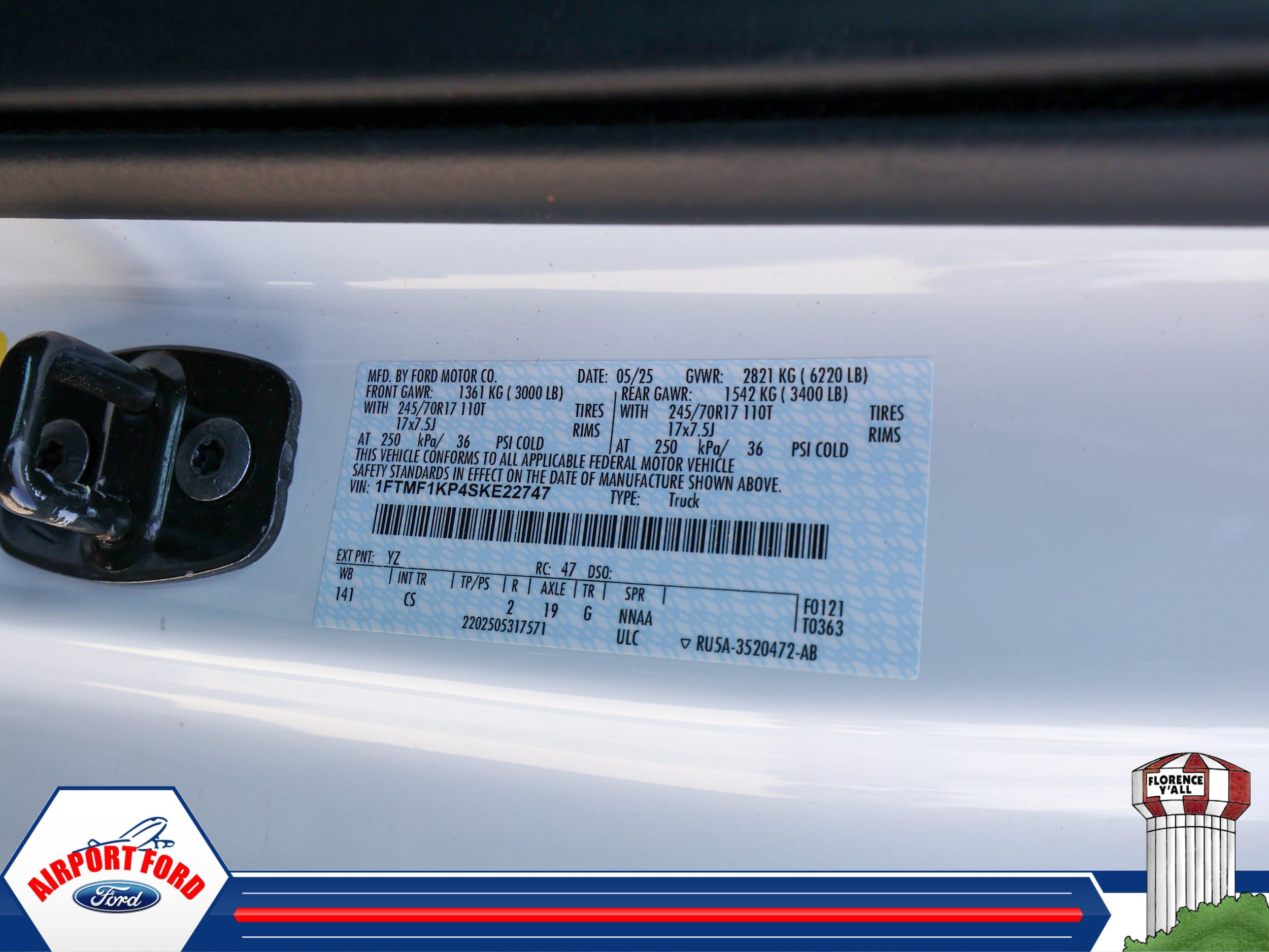 Used 2025 Ford F150 XL RWD image 8