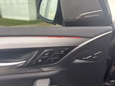 Used 2019 BMW X3 M40i w/ Premium Package image 11