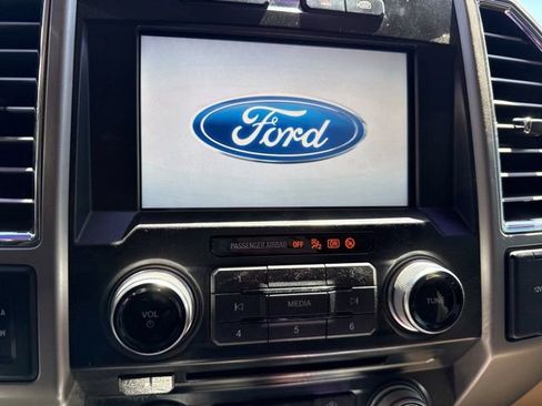 Used 2015 Ford F150 Lariat w/ Equipment Group 502A Luxury AWD/4WD image 24