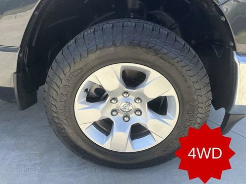 Used 2021 RAM 1500 Big Horn AWD/4WD image 32