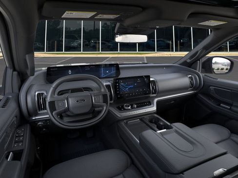 New 2025 Ford Expedition Platinum w/ Stealth Appearance Package image 9