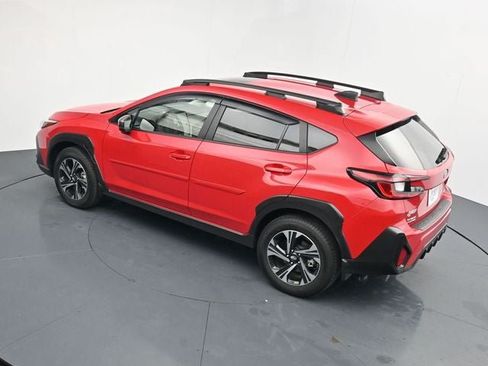 Used 2025 Subaru Crosstrek 2.5i Premium AWD/4WD image 24