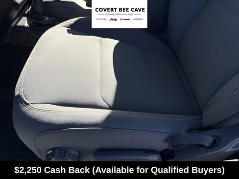 New 2025 Jeep Gladiator Willys image 17