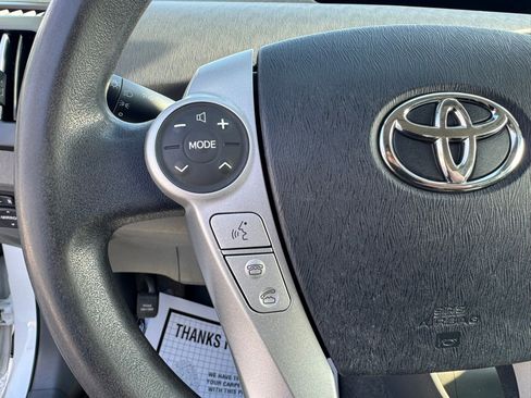 Used 2011 Toyota Prius Three image 17