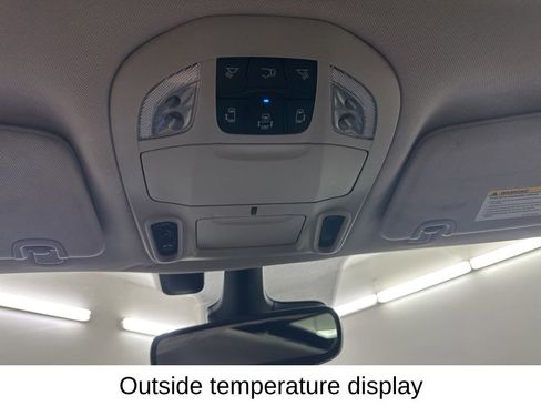 Used 2022 Chrysler Pacifica Limited FWD image 54