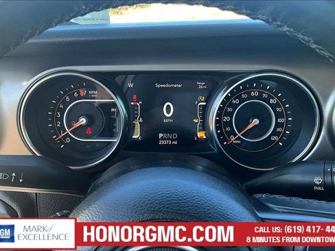 Used 2021 Jeep Gladiator Sport AWD/4WD image 14