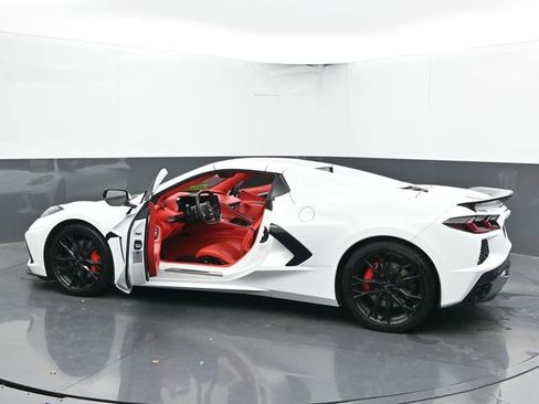 Used 2023 Chevrolet Corvette Stingray Premium Conv w/ Z51 Performance Package image 53