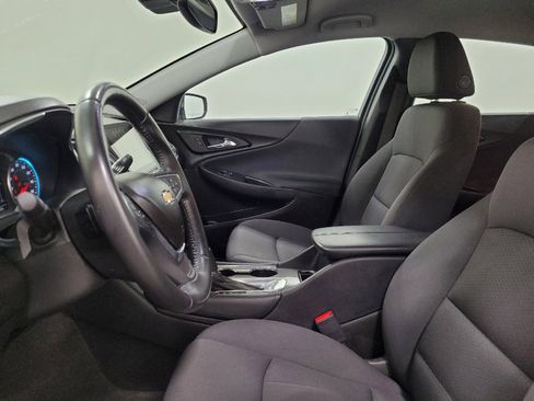 Used 2018 Chevrolet Malibu LT w/ Driver Confidence Package FWD image 17