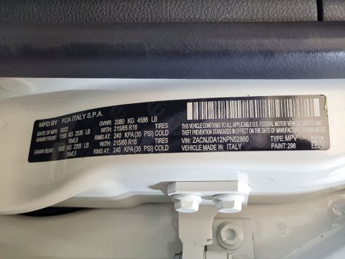 Used 2022 Jeep Renegade Sport image 33