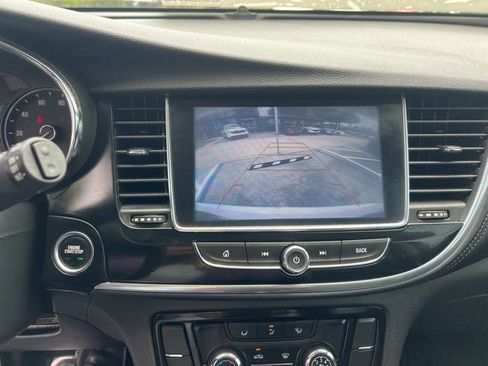 Used 2020 Buick Encore Preferred w/ Safety Package image 31