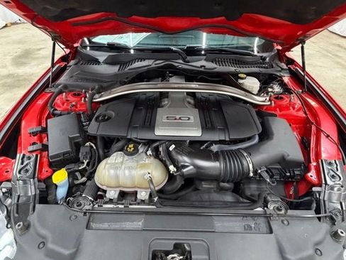 Used 2019 Ford Mustang GT Premium RWD image 23