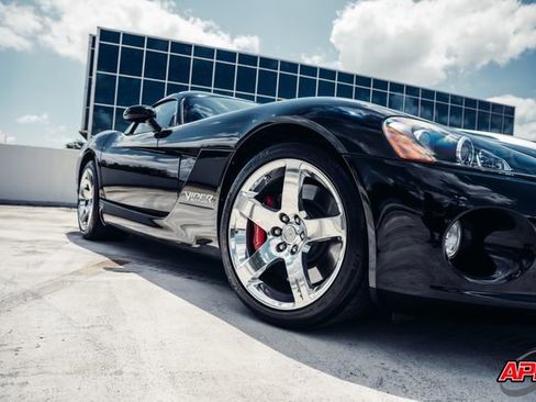Used 2008 Dodge Viper SRT-10 w/ Protection Group RWD image 28