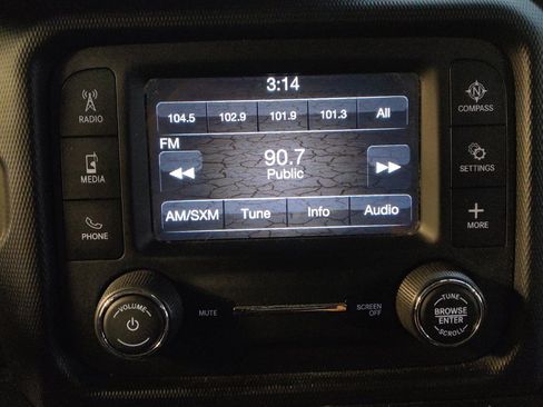 Used 2018 Jeep Wrangler Unlimited Sport S AWD/4WD image 25