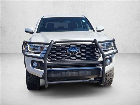 Used 2021 Toyota Tacoma TRD Off-Road w/ Technology Package image 2