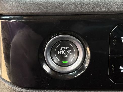 Certified 2024 Chevrolet Silverado 1500 LT RWD image 21