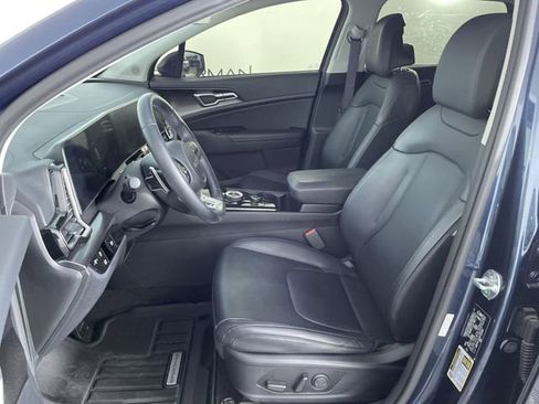 Used 2023 Kia Sportage EX image 19