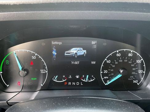 Used 2024 Ford Maverick XLT image 22