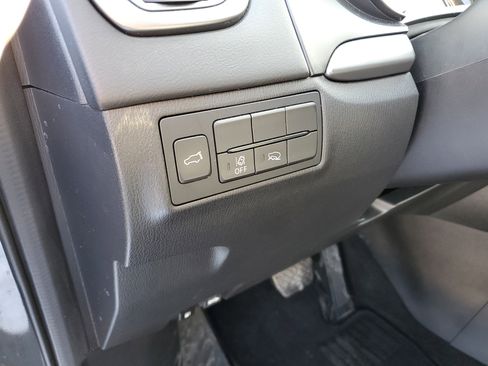 Used 2023 MAZDA CX-9 Touring image 21