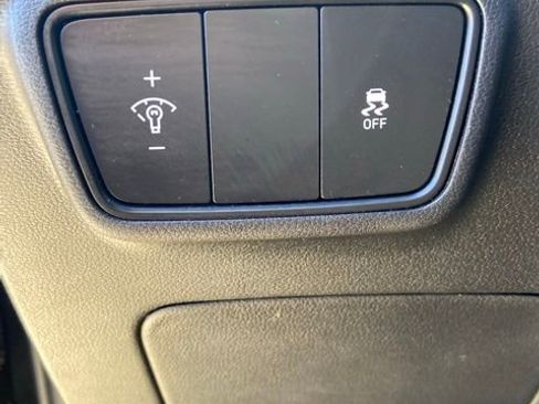 Used 2023 Hyundai Tucson SE image 21