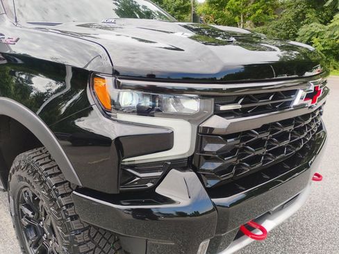Used 2023 Chevrolet Silverado 1500 ZR2 AWD/4WD image 24