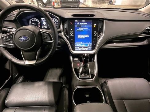 Used 2025 Subaru Outback Limited image 15