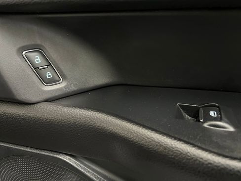 Used 2018 Ford Expedition XLT w/ Equipment Group 201A image 28