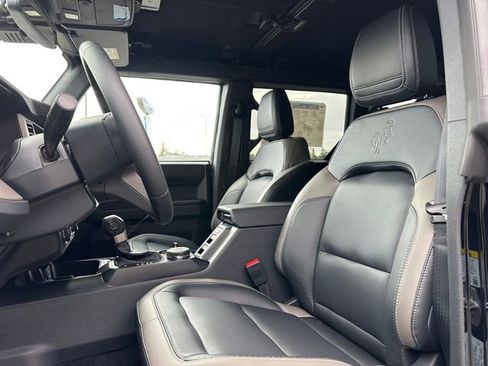 New 2025 Ford Bronco Outer Banks image 10