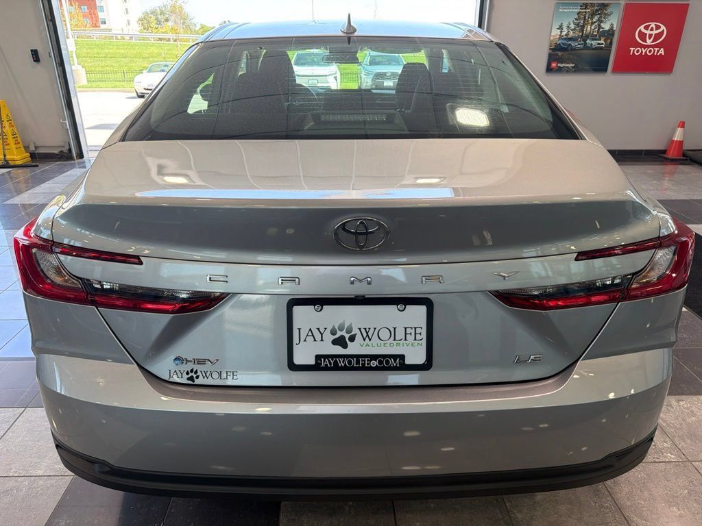 Certified 2025 Toyota Camry LE FWD image 7