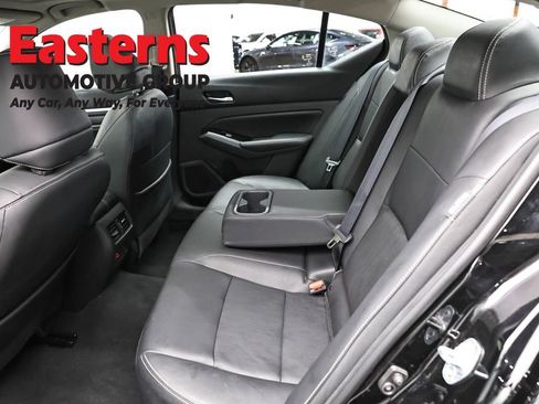 Used 2022 Nissan Altima 2.5 SL AWD/4WD image 21