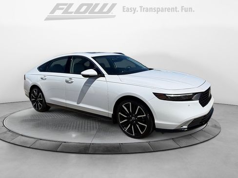 Certified 2025 Honda Accord Touring image 1