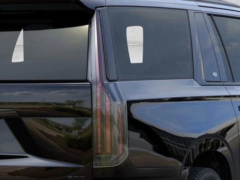 New 2026 Cadillac Escalade ESV Platinum Sport w/ LPO, ONYX Package image 11