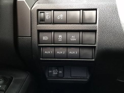 New 2026 Toyota Tacoma TRD Off-Road AWD/4WD image 18