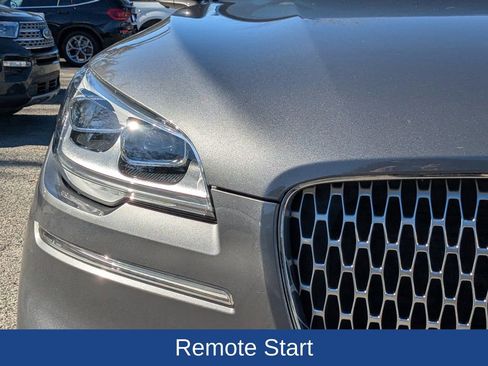 Used 2022 Lincoln Aviator Reserve w/ Equipment Group 201A image 10