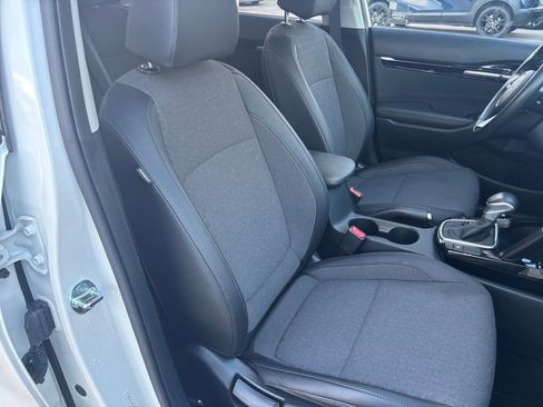 Used 2025 Kia Seltos S image 35