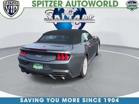 Used 2025 Ford Mustang GT Premium image 9